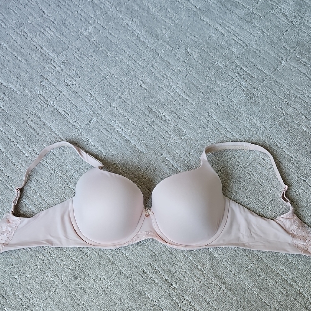 Victoria's Secret Light Pink Body By Victoria Lined Demi Bra
